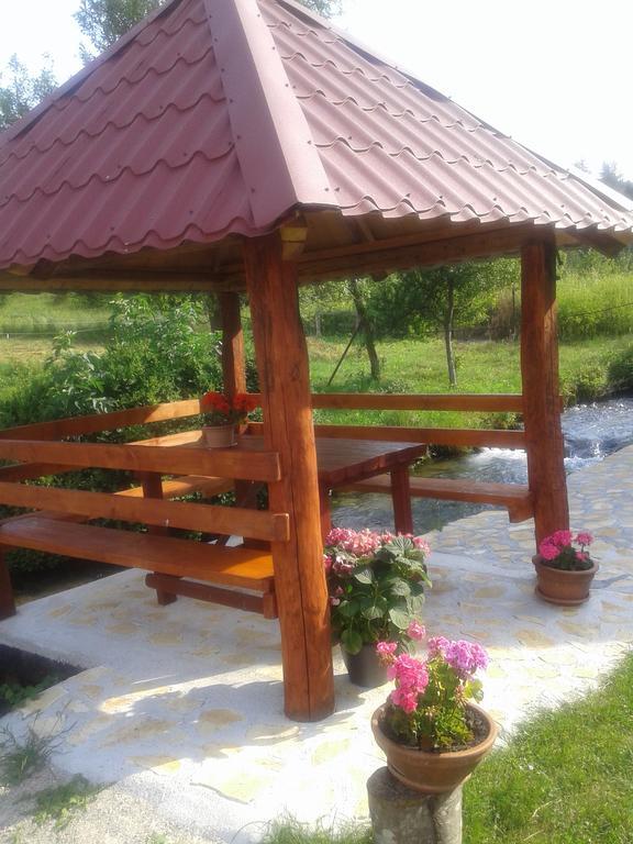 Guest House Mila Plitvicki Ljeskovac Exterior foto